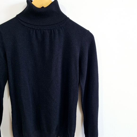 The Limited Kinross Turtleneck Sweater - Medium - Picture 4 of 8